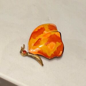 Vintage Metal hand painted Orange & yellow moving Butterfly Brooch